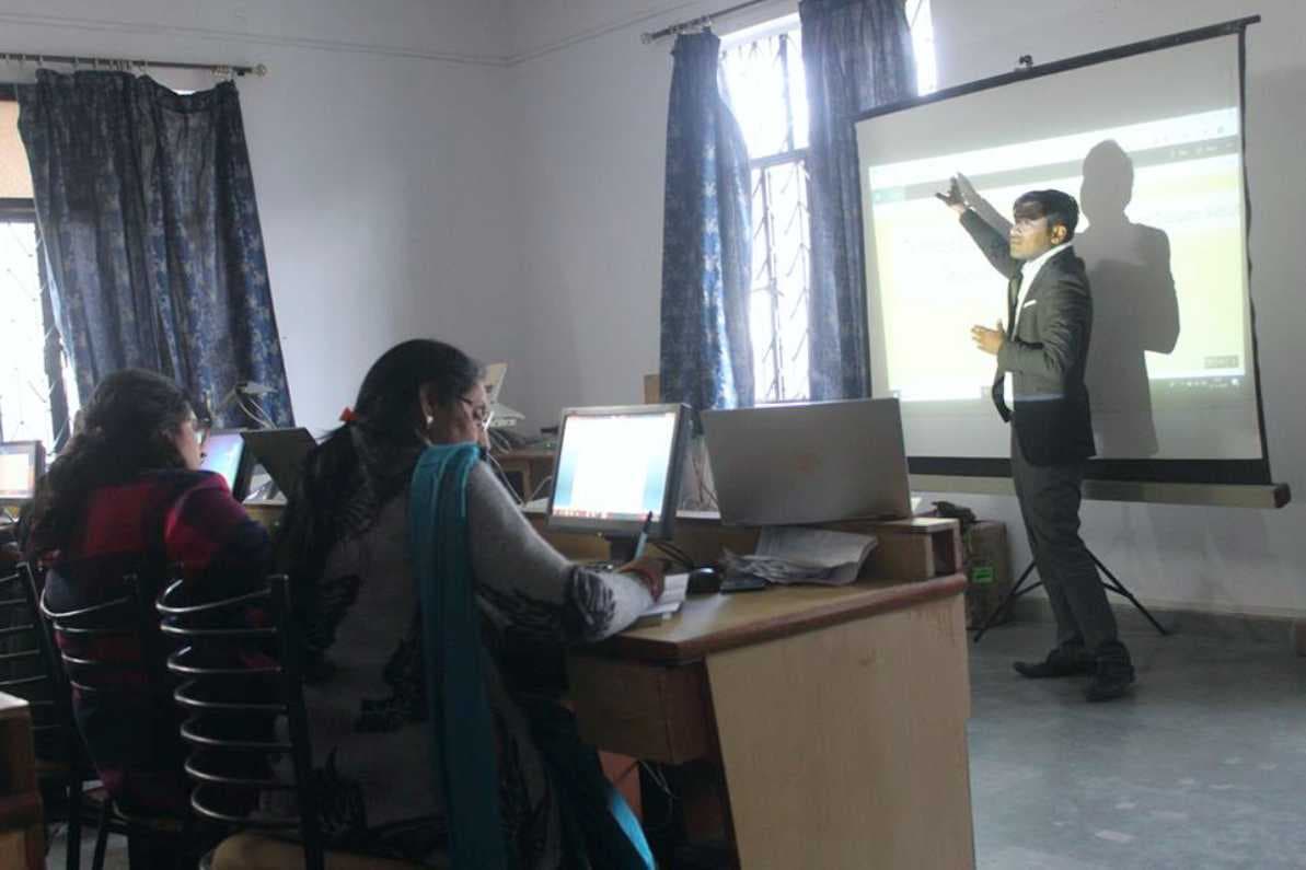 Abhinava Sewa Sansthan Mahavidyalaya Kanpur Infrastructure photo 9